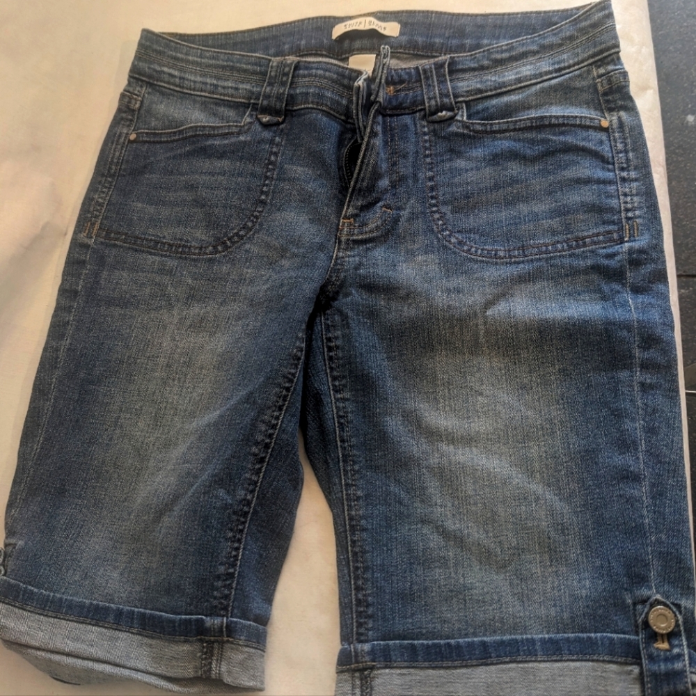 NWOT White House Black Market Bermuda shorts